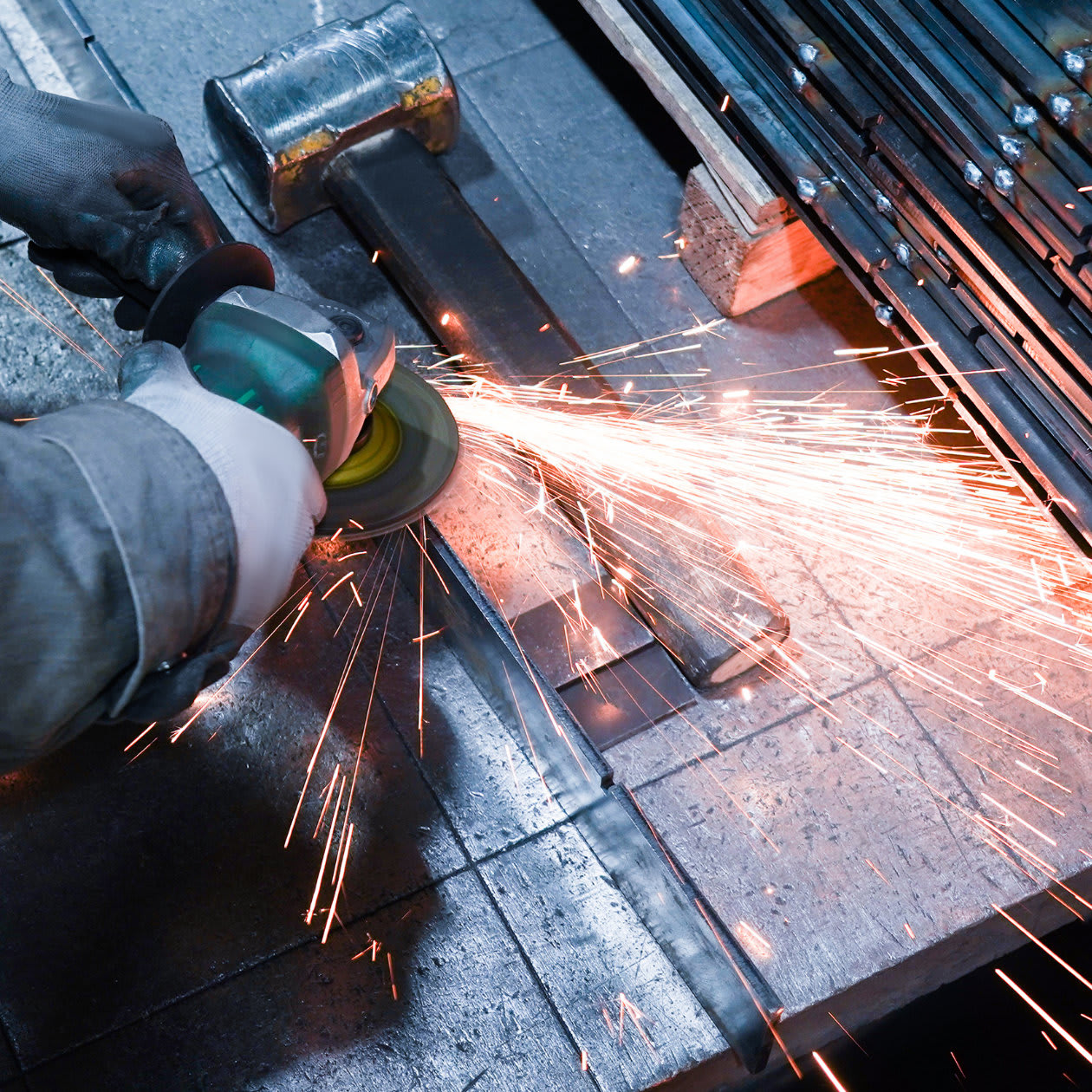 Schleifen von Schweißnähten