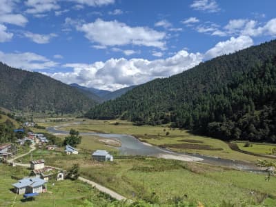 sagnti-valley-river