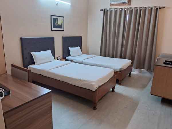 Deluxe AC Room