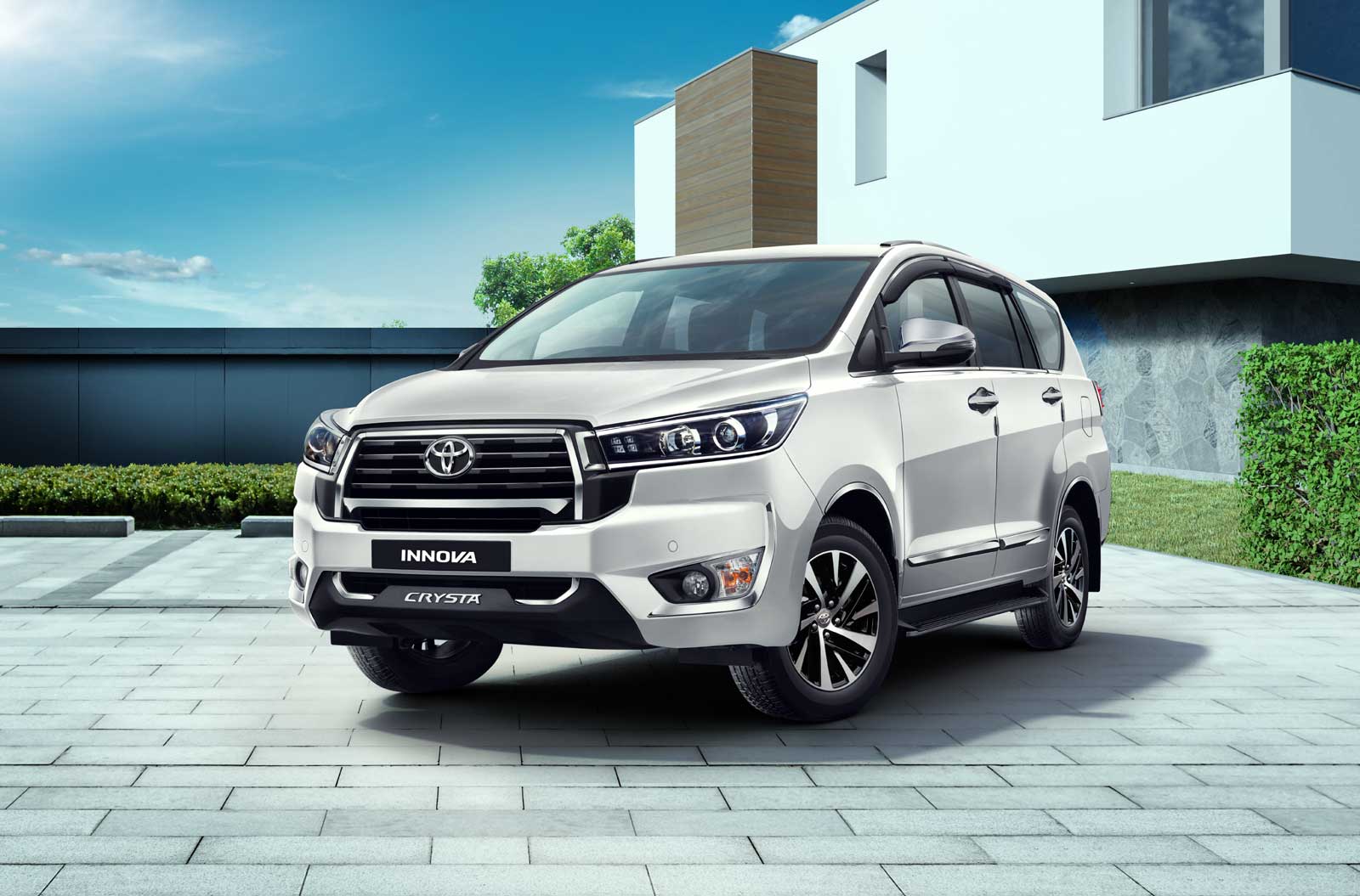 Innova Crysta