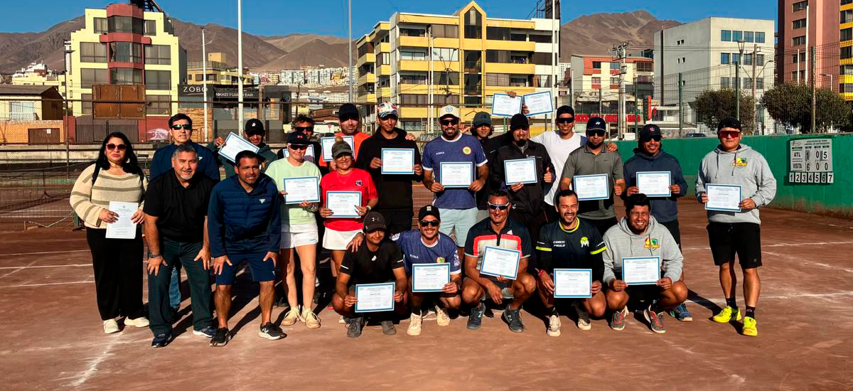 ¡Éxito Total! Área de Capacitación realizó Curso Play Tennis en Antofagasta