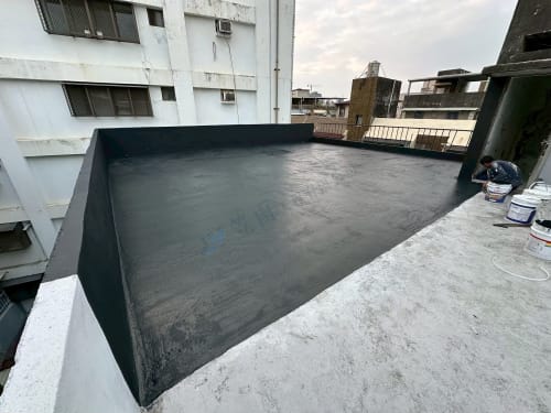 楠梓區益群路屋頂防水 001