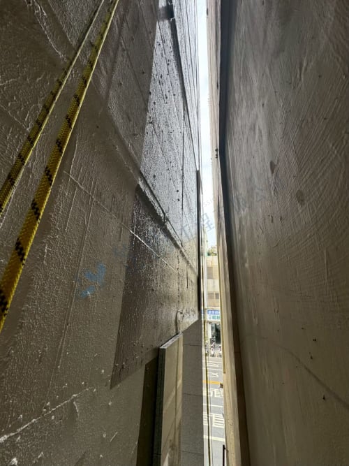 高雄市新興區八德二路外牆聚脲防水 004