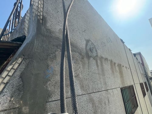 楠梓區益群路外牆防水 009