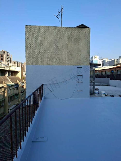 楠梓區益群路屋頂防水 011