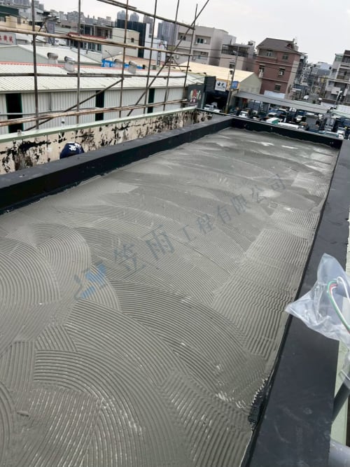 飛碟企業屋頂防水 013