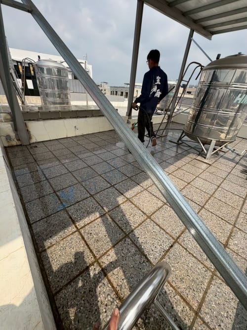 高雄市仁武區名湖街屋頂防水 017