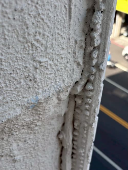 高雄市新興區八德二路外牆聚脲防水 022