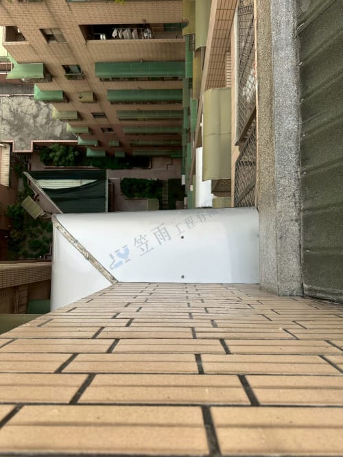 天興街雨遮更換工程 033