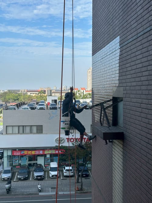 台南育平五街外牆透明聚脲防水 034