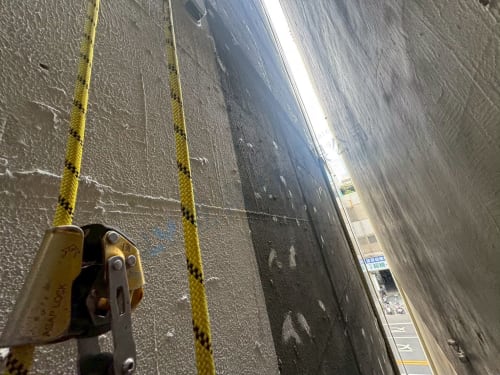 高雄市新興區八德二路外牆聚脲防水 042