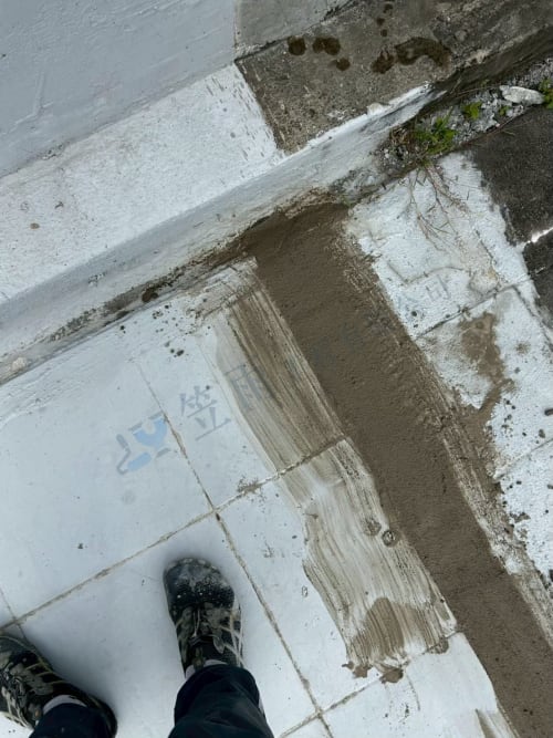 高雄市鳳山區凱旋路屋頂防水 043
