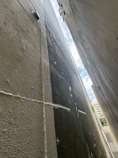 高雄市新興區八德二路外牆聚脲防水 047