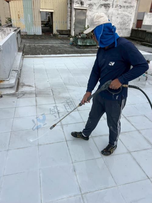 高雄市鳳山區凱旋路屋頂防水 051