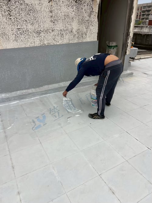 高雄市鳳山區凱旋路屋頂防水 054