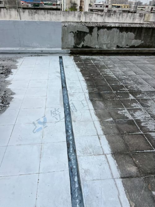 高雄市鳳山區凱旋路屋頂防水 063