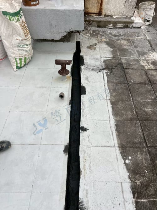 高雄市鳳山區凱旋路屋頂防水 065