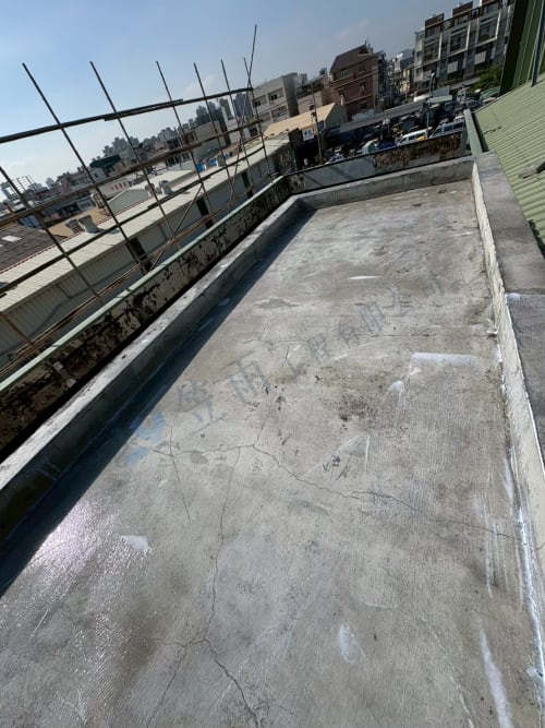 飛碟企業屋頂防水 079
