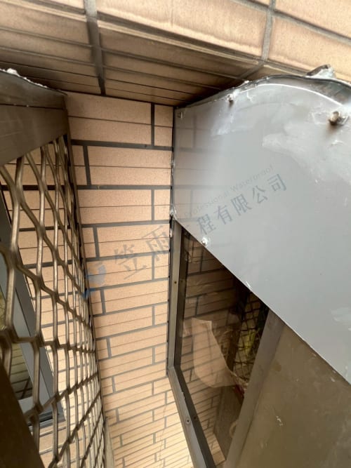 天興街雨遮更換工程 095