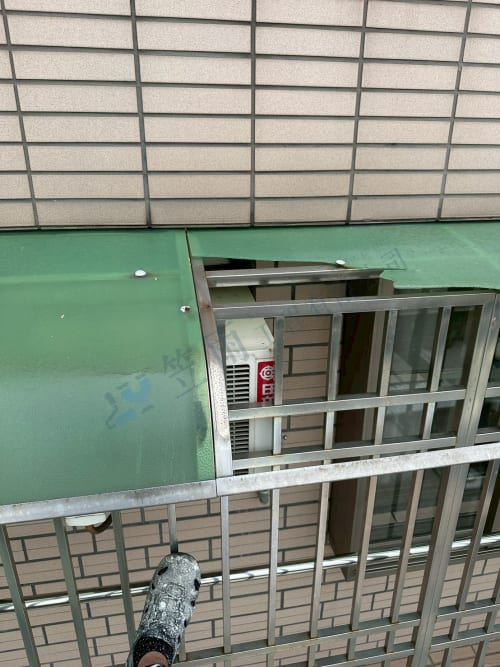 天興街雨遮更換工程 101