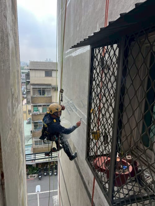 楠梓區壽豐路外牆防水 120