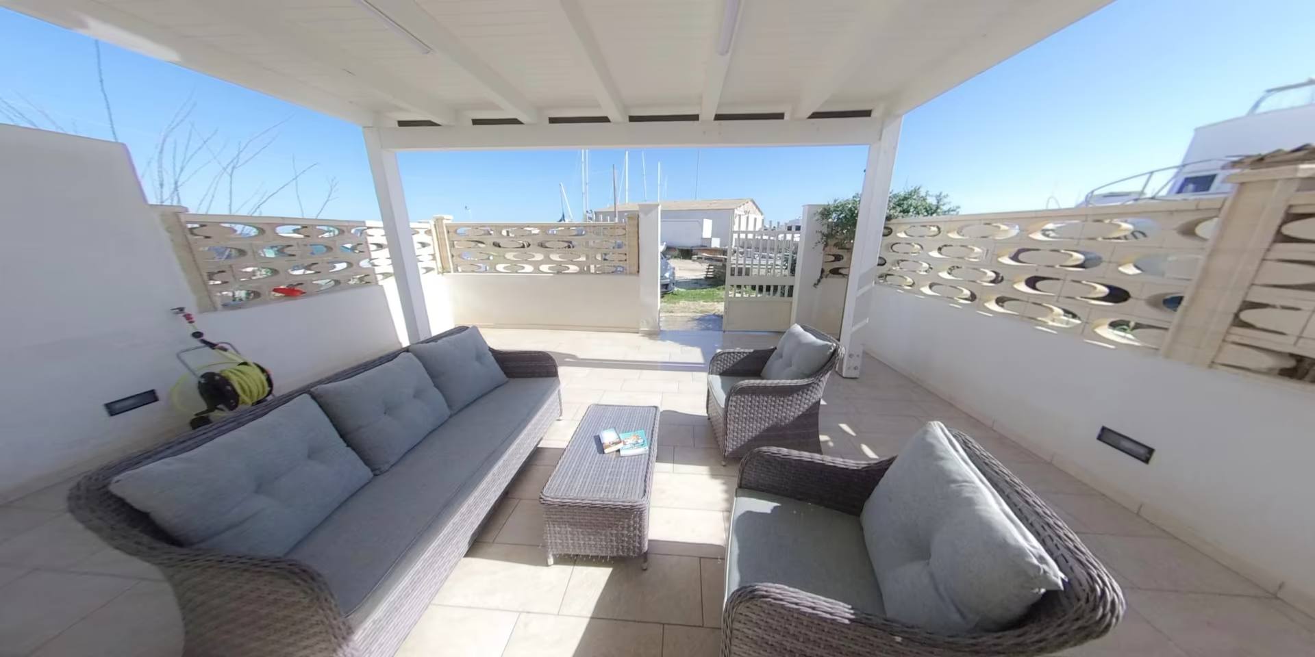 Sapidimar: a seaside retreat in Marzamemi