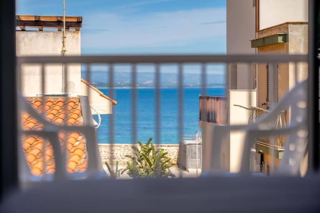Marlisa, boutique house vista mare nel cuore di Marzamemi — 2