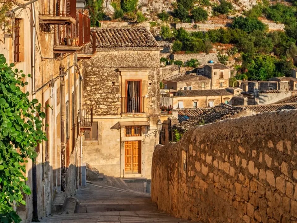 Il cortile della casa museo di Salvatore Quasimodo a Modica