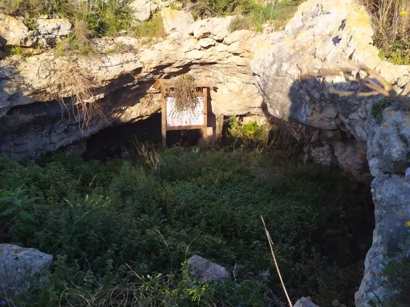 Grotta di Calafarina