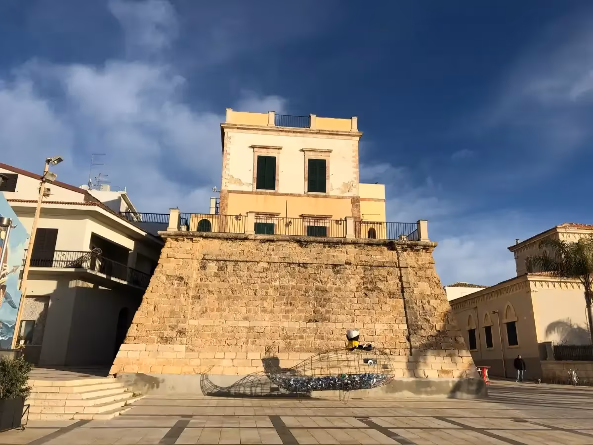 Torre Cabrera — 2/4