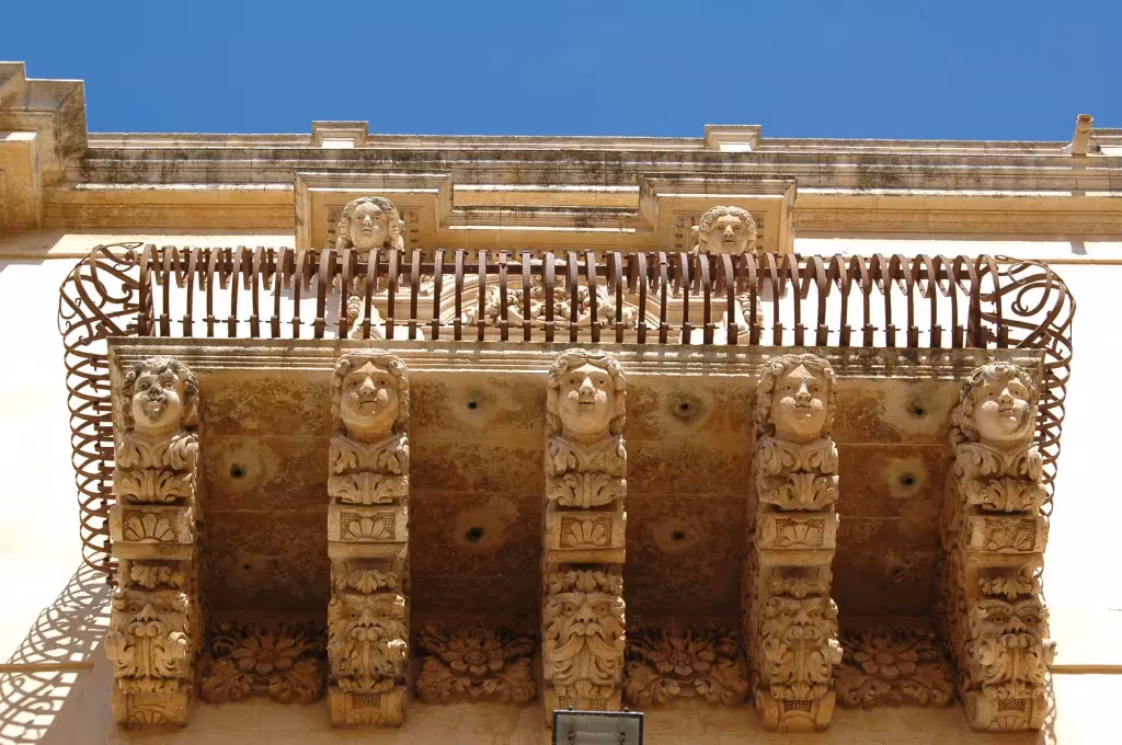Palazzo Nicolaci — 7/7