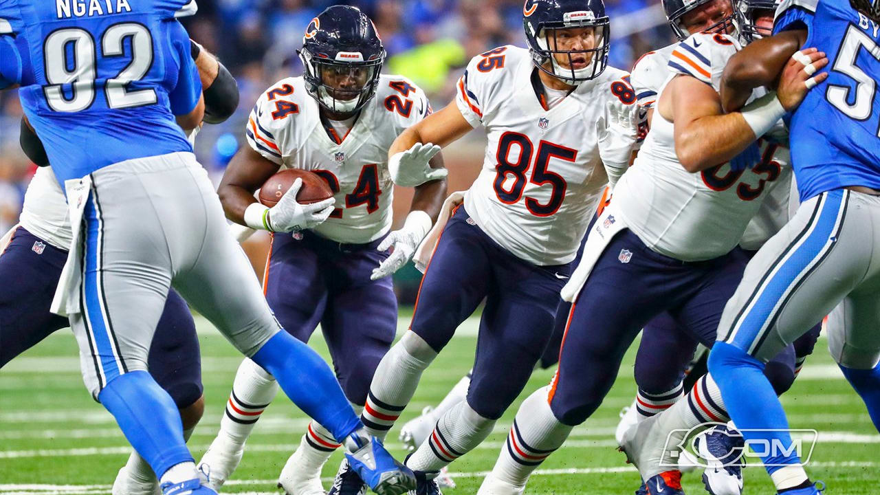 Gameday Photos Bears at Lions