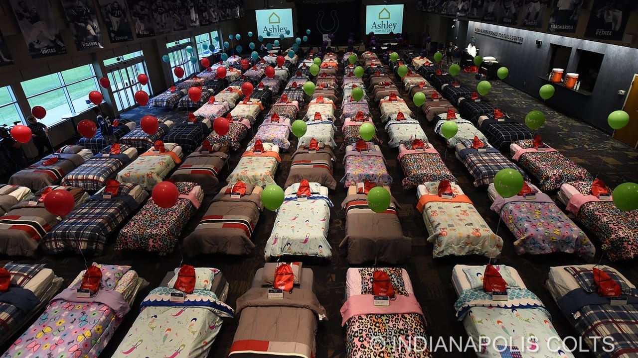 Ashley Furniture Hope to Dream Event