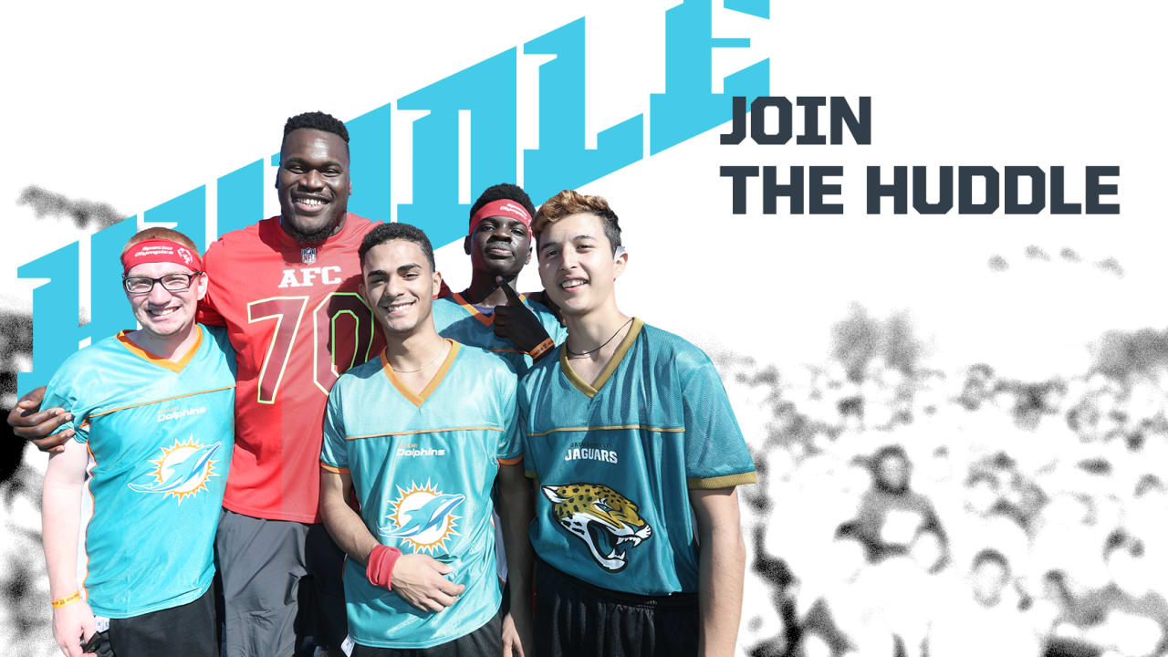 Miami Dolphins Rookies Collaborate with FOOTBALL UNITES™ Bigs in