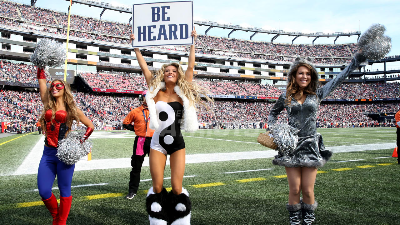 Patriots Cheerleaders Wear Halloween Costumes, Throwback Uniforms to  Celebrate Month of October (Photos) 