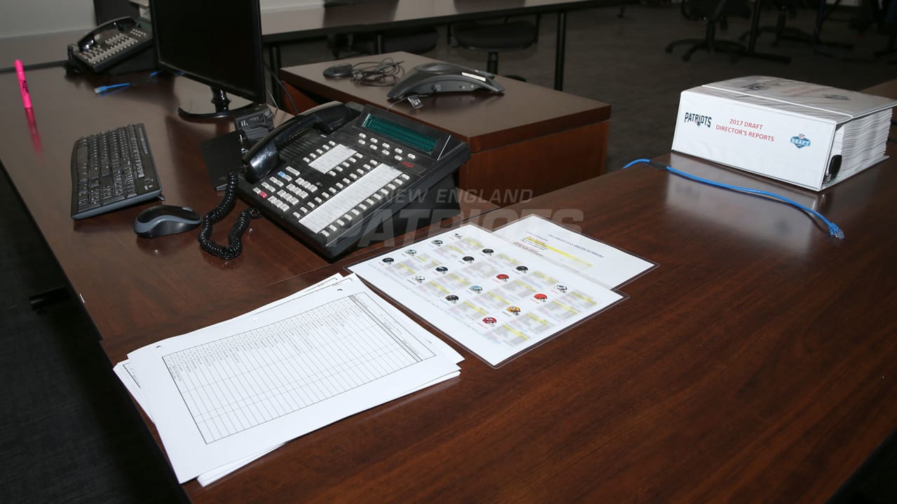 Inside the Patriots Draft Room