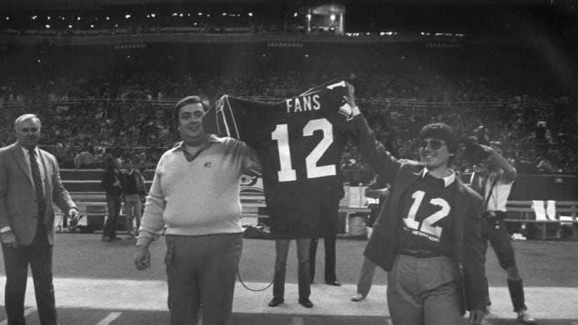 seahawks retired numbers