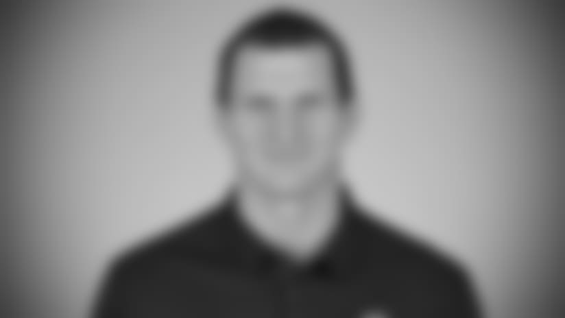 coach-olivo-043018