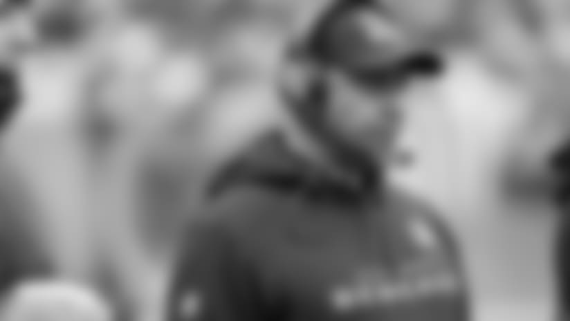 Quick hits: Lewis refutes report; Newman!; McCarron won't get nod
