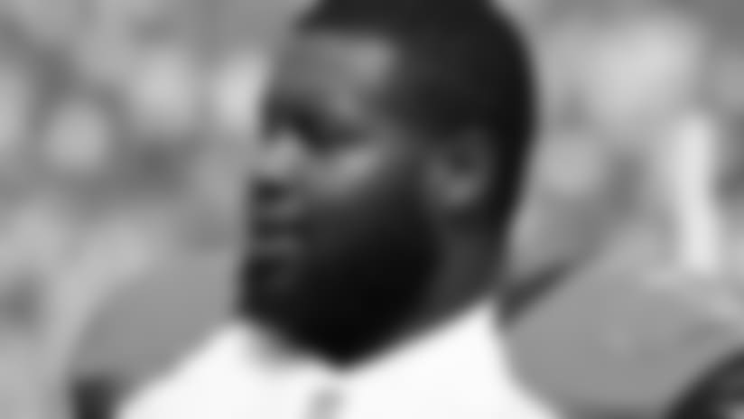 Quick hits: Lewis yet to talk to Brown; Tackles limping