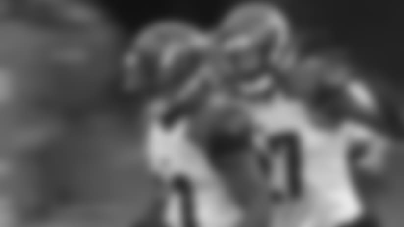 Bengals Darqueze Dennard picks off bills EJ Manuel