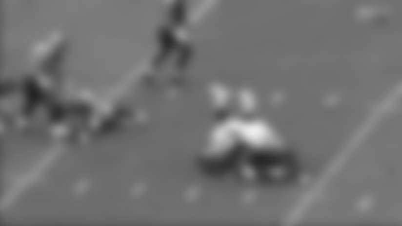 Chris Smith breaks the Bengals 18-game streak without a fumble recovery