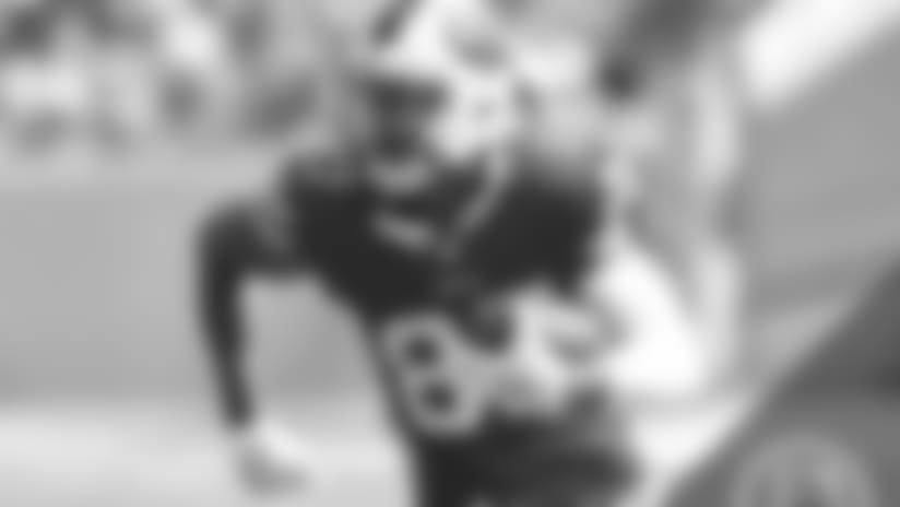 WRs Matthews and Thompson active for Bills