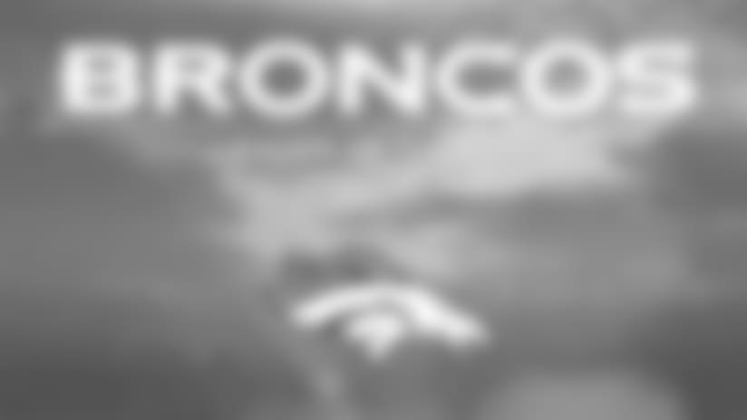 Von Miller Sack Leader