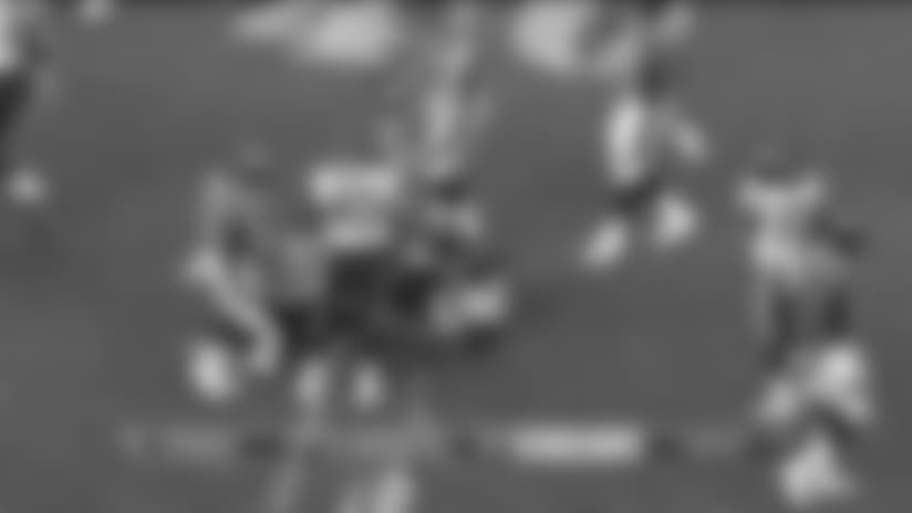 Chad Kelly shows off his arm with a 20-yard bullet to Brian Parker