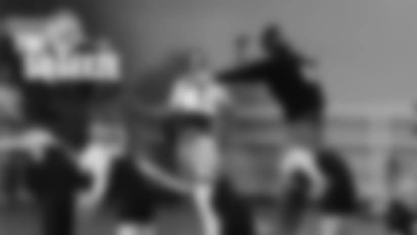 The Squeeze: Von Miller practices footwork at ballet class