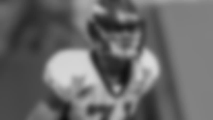 Simmons takes a starring role in the 'No-Fly Zone'