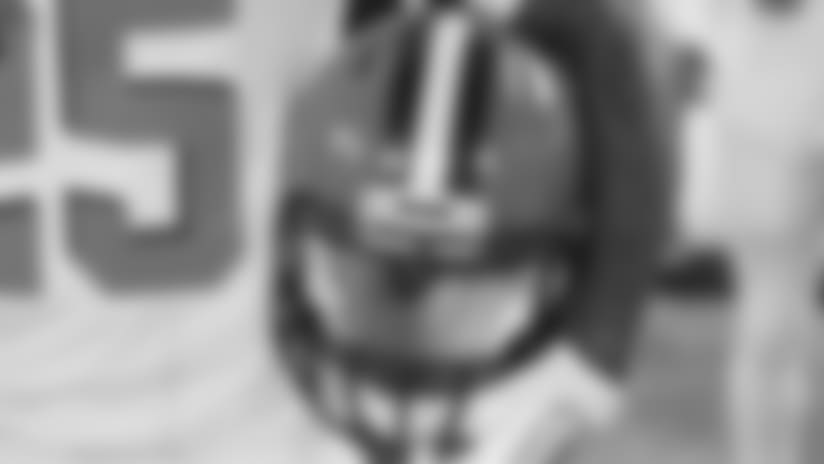 Browns elevate OL Anthony Fabiano to active roster
