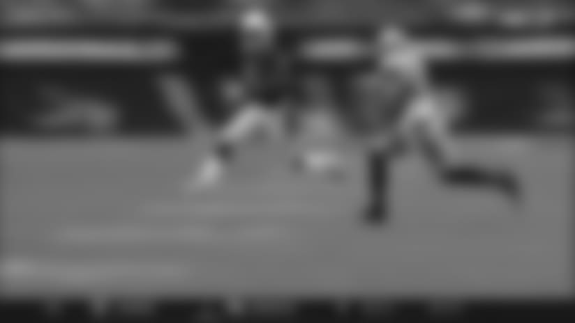 Highlights: Johnson Pulls In Bobbling Catch