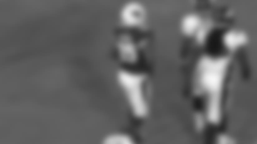 Highlights: Penny's 17-Yard Reception From Barkley